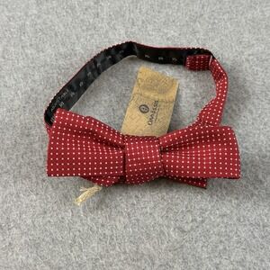 Onassis Silk Skinny Bow Tie Red White Geometric Dot Adjustable NWT 2x13.75-17.75